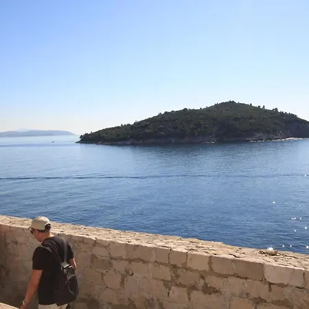 Апартаменты By The Sea - 8552